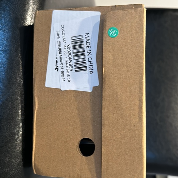 NWT—Cosidram Men’s Shoe—Size 10 - Picture 5 of 5